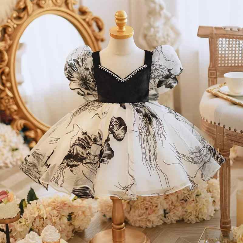 ワンピース 女の子 キッズ ベビー ドレス フォーマル 礼服 プリンセス 子供服 1歳 誕生日 お祝い 発表会 長袖 秋冬 黒 ブラック Aライン フレア かわいい 上品 高級感 ポリエステル チュール 裏地あり 膝丈