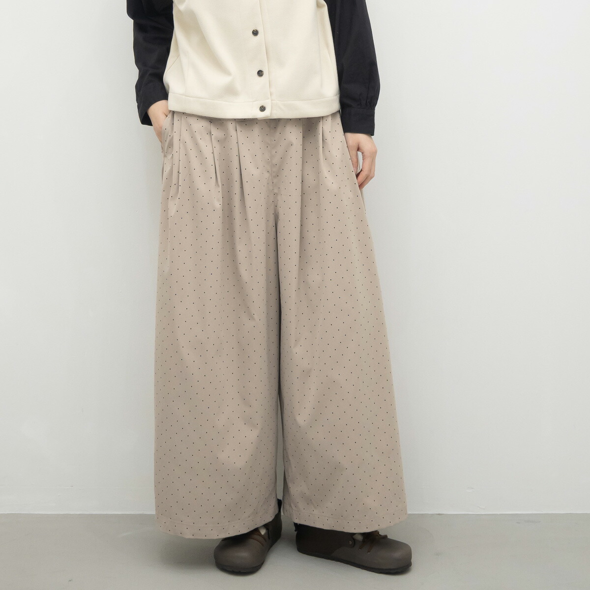 【SALE40%off】[公式ストア] SUN VALLEY サンバレー / ポリエステル ツイル ドット 切替 タックパンツ
