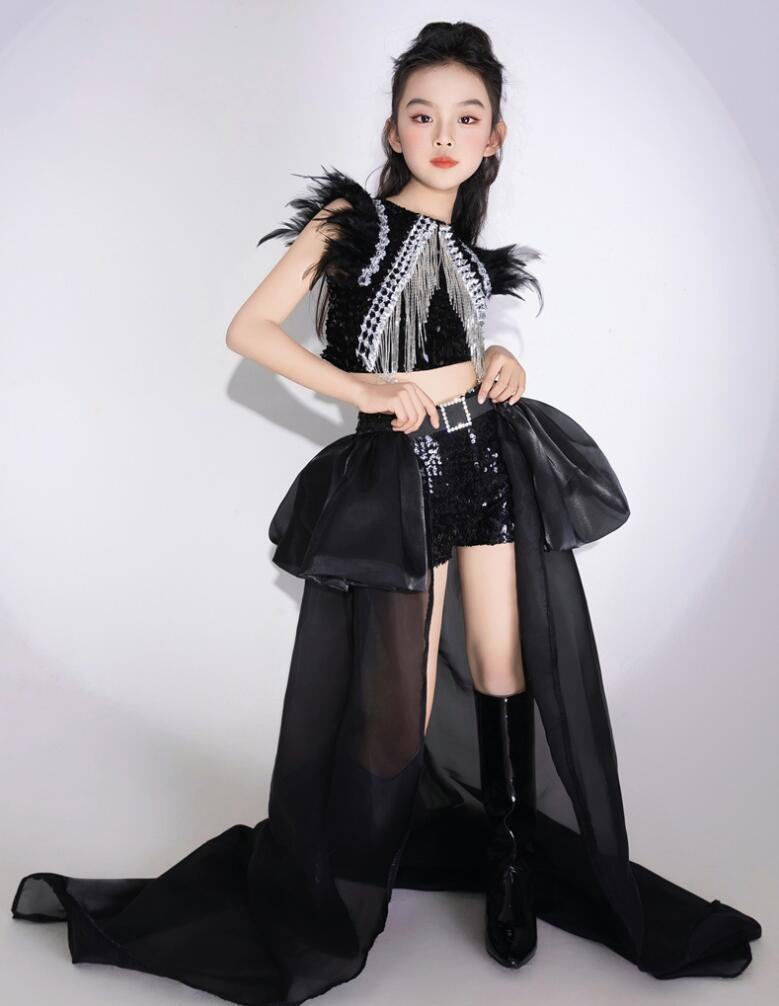 キッズコスチューム衣装 トレーンスカート 子供ドレス フォーマルドレス ロリータ パーティー ピアノ発表会 プリンセス衣装 子供服 スパンコール付き トップス 短パンツ 裾引き ジュニア フォーマルドレス 演奏会 キッズドレス 女の子ファッションショー お姫様 舞台衣装