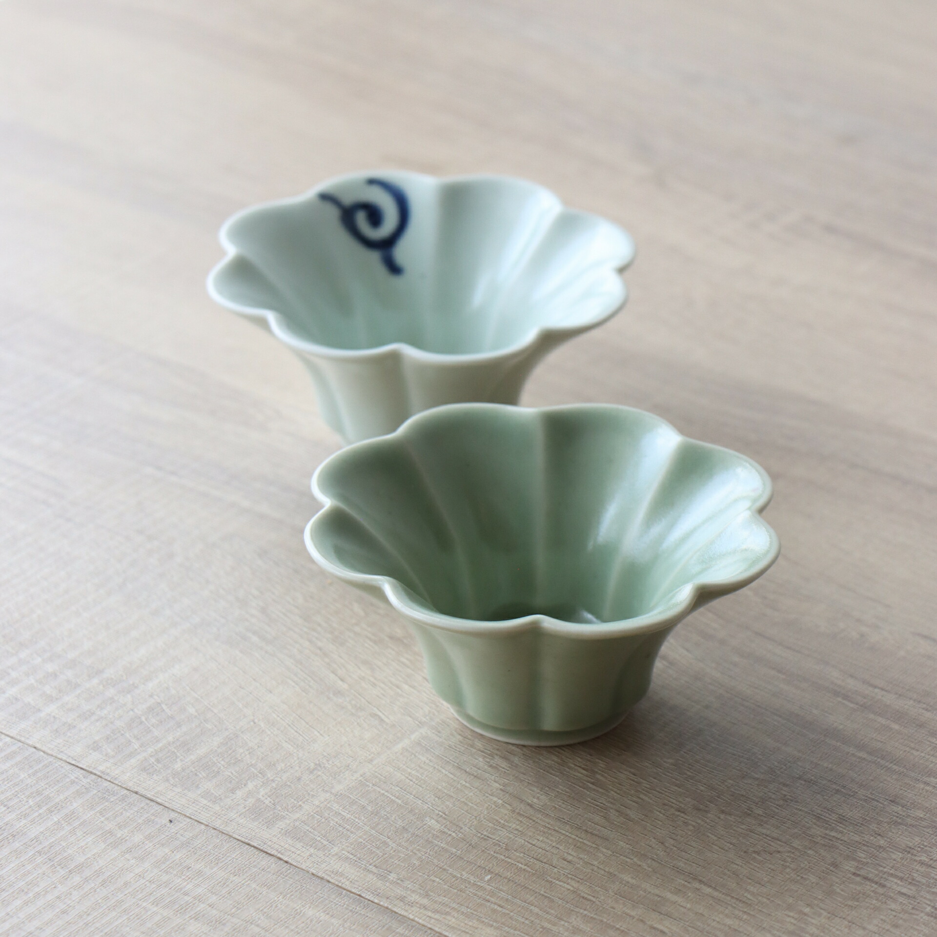 楽天市場】有田焼 小鉢 8cm 和食器 菊型小鉢 花形 青線 赤線 菊