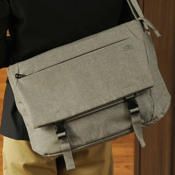 Flap Shoulder Bag Raid