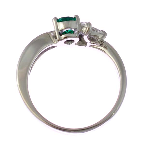 リング プラチナ900 エメラルド ダイヤモンド V字 ドロップ Pt900 指輪