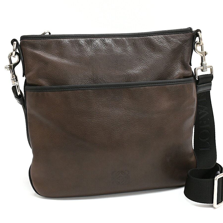 【中古】ロエベ はりつけ台上半身 ショルダーバッグ アナ瓦 なめし革 赤銅色 黒いこと LOEWE[美品][貨物輸送無料]