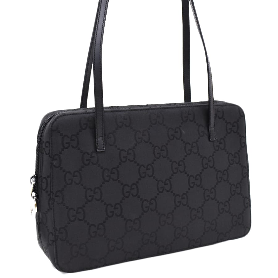 【中古】新品同様 グッチ GGナイロン ショルダーバッグ 001･3074 カデナ ブラック系 おしゃれ GUCCI[送料無料]