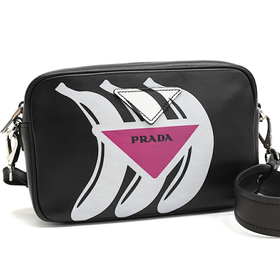 Prada 自慢の パリ限定 Re-Edition ゴールド金具 カメラバック 楽天市場】PRADA プラダRe-Edition 2005ショルダーバッグ