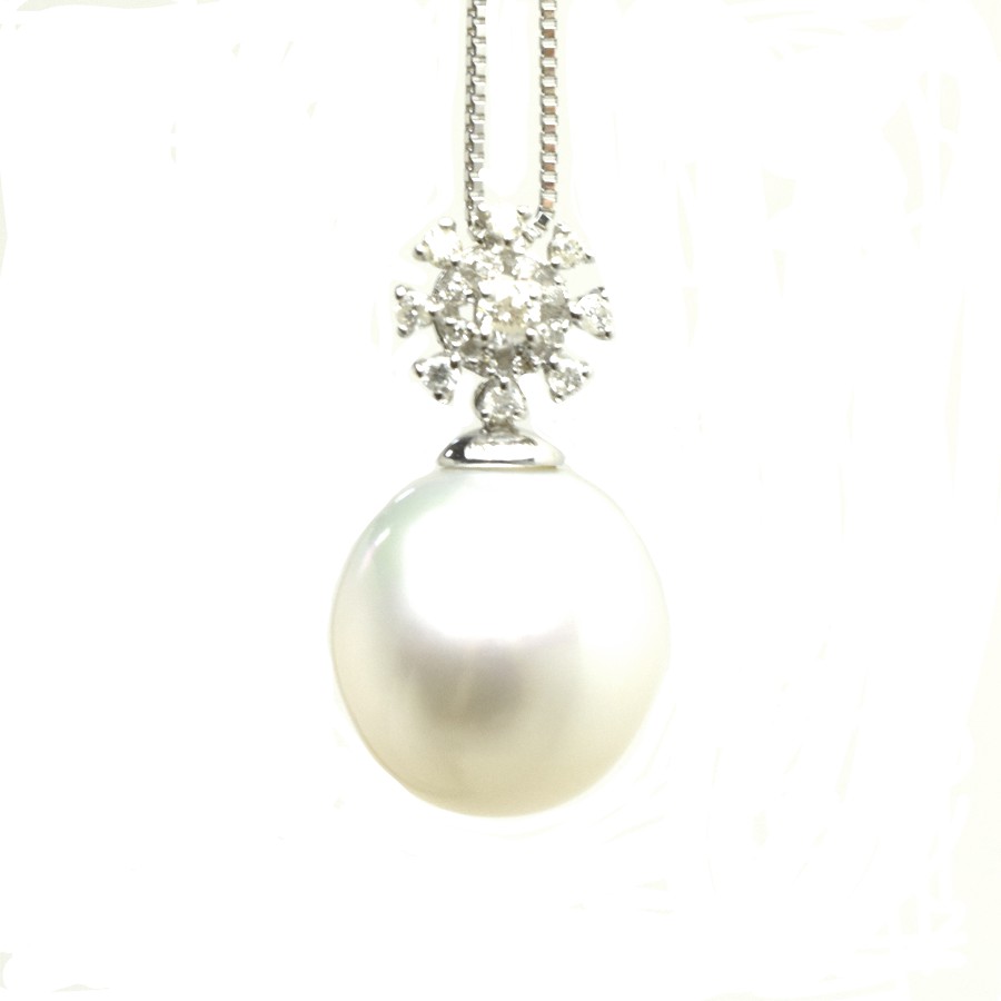 【中古】ペンダント K18ＷＧ パール ダイヤモンド0.18ct 重量5.6g レディース ジュエリー [送料無料][美品]
