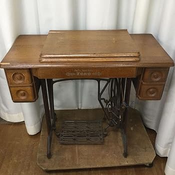 アンティーク　かわいいトイミシン　バルカン　水色　箱説明書クランプ揃ってます 楽天市場】【中古】アンティーク かわいいトイミシン バルカン