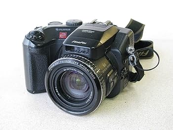 【中古】Fujifilm FinePix s602望遠レンズ ? デジタル写真機 ? パウダーコンパクト ? 3.1 Mpix / 6.0 Mpix ( Interpolated ) ? 光学望遠レンズ: 6 x ? 受け支えるおぼえ書き