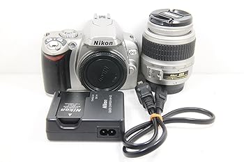 【中古】Nikon デジタル一眼二眼レフ写真機 D40 水晶体一揃いの道具 しろがね色 D40SLK