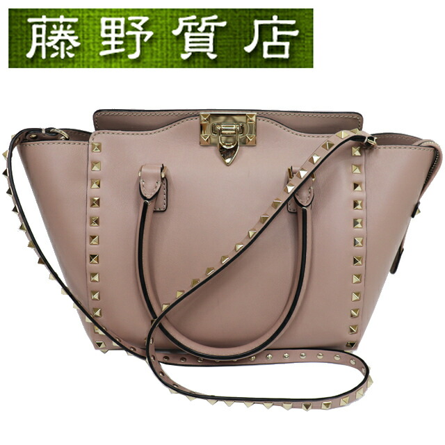 ヴァレンチノ VALENTINO ロックスタッズ トート ショルダー バッグ レザー ピンクベージュ ゴールド金具 2way 斜め掛け ハンドバッグ レディース ショルダーバッグ ブランド クロスボディ 斜めがけバッグ 肩掛け バレンチノバッグ バレンチノバック ヴァレンチノ バッグ 8039|藤野質店 店