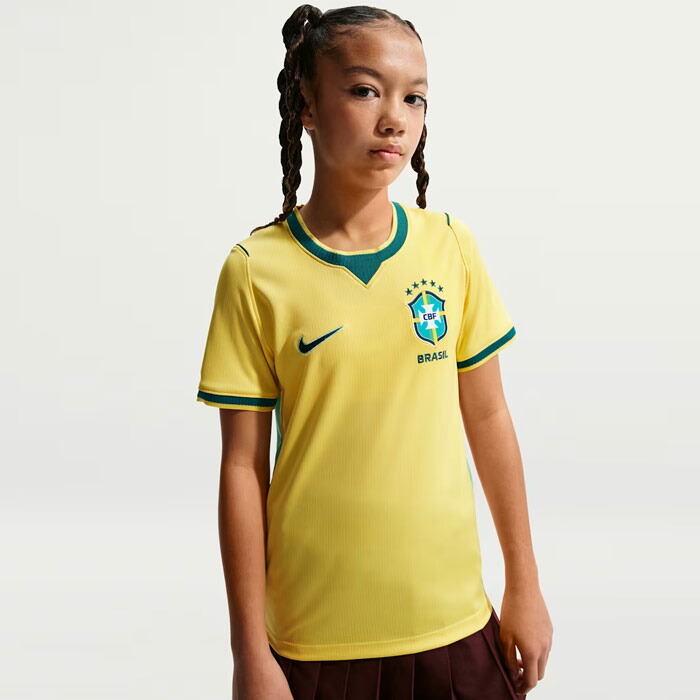 ナイキ お坊っちゃん ブラジル連邦共和国 2026 闘技場 養護ホーム 写し物 制服 NIKE 蹴球 プルオーバー 半袖 キッズ ちびっ子 (IO2231-724)
