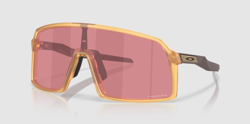 OAKLEY 【Sutro (Low Bridge Fit)】 Matte Transparent Light Curry / Prizm Dark Golf 【0OO9406A 940649】