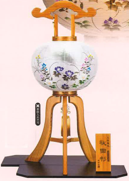 盆提燈 盆ちょうちん 純国産 木製 八女提燈 大内行灯 初盆 新盆 《PREMIUM collection》『 秋田杉 １３号(尺三) 大内行灯 二重絹張 桃白藕（１対） 日本製 純国産』