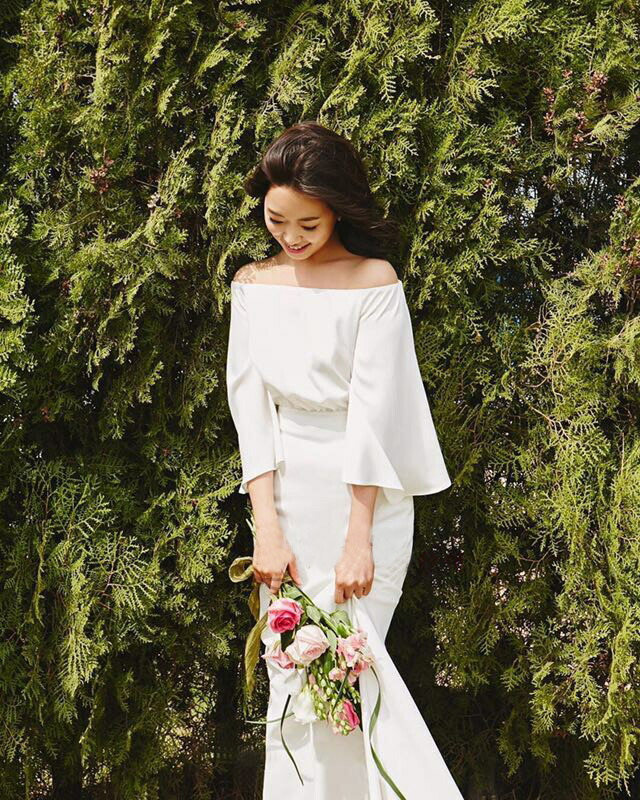 外国で挙式御芽出度お召しもの花嫁御寮weddingdress長袖前撮りお召しもの二次会リゾートドレスロングドレスレディースワンピースフォーマルドレス御芽出度ブライダルパーティードレスオフショルダー成年者式空蝉購入注文