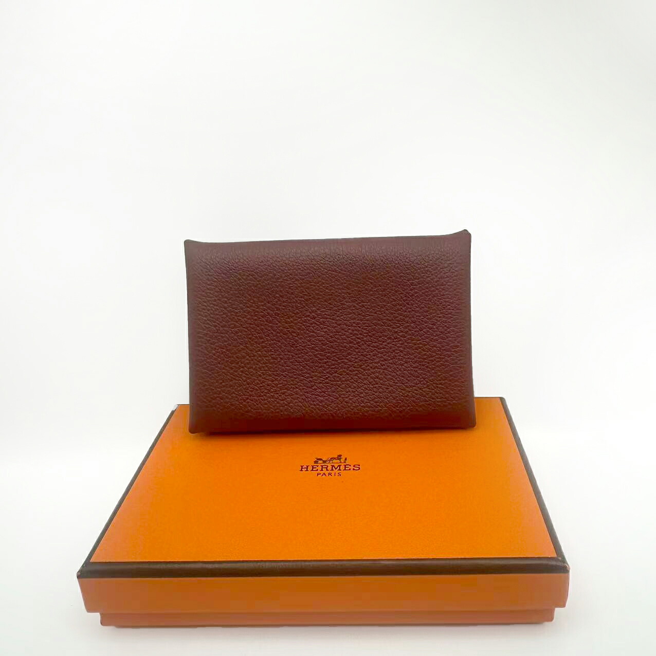 エルメス HERMES カルヴィ ヴォーエプソン ルージュアッシュ 歌留多容れもの 名刺入れ Ｂ目じるし 箱付 美品