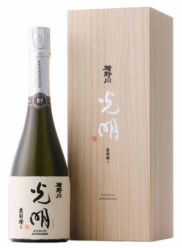 【新瓶】楯野川 純米大吟醸 光明 出羽燦々 720ml ※受注発注商品です。 ※詰日は蔵元の最新の詰日になります。 ※ご購入後のキャンセルは不可となります。 ※お届けまで、決済完了後→商品手配→入荷まで約3～4日→お客様へ発送 [■]