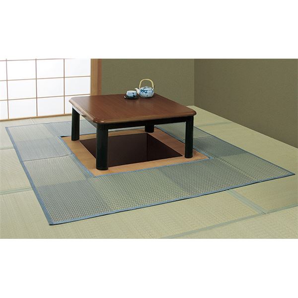 い草 掘りこたつラグマット 〔ブルー系 191cm&times;300cm〕 長方形 中抜き可 抗菌防臭加工 綿100％ 裏面不織布 〔リビング〕【代引不可】【北海道・沖縄・離島配送不可】｜フジックス