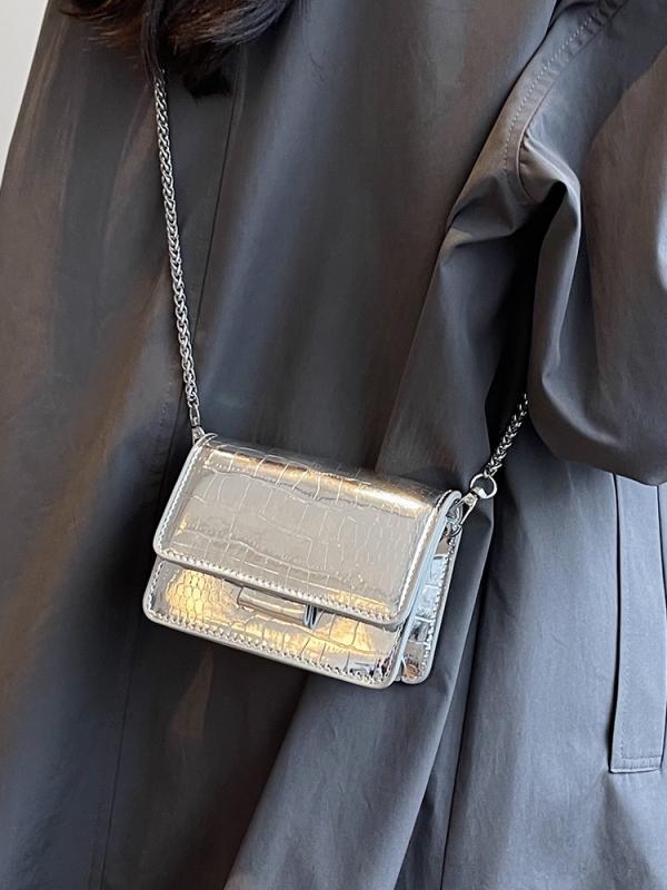 キラキラショルダーバッグ☆シルバー☆取り外し可能なチェーン付き キラキラショルダーバッグ☆シルバー☆取り外し可能なチェーン