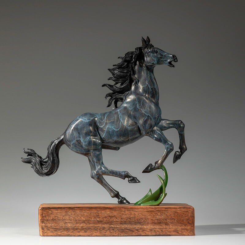LLADRO リヤドロ⭐️駆ける馬　置物　陶器 駆ける馬 (White) | リヤドロ公式オンライン