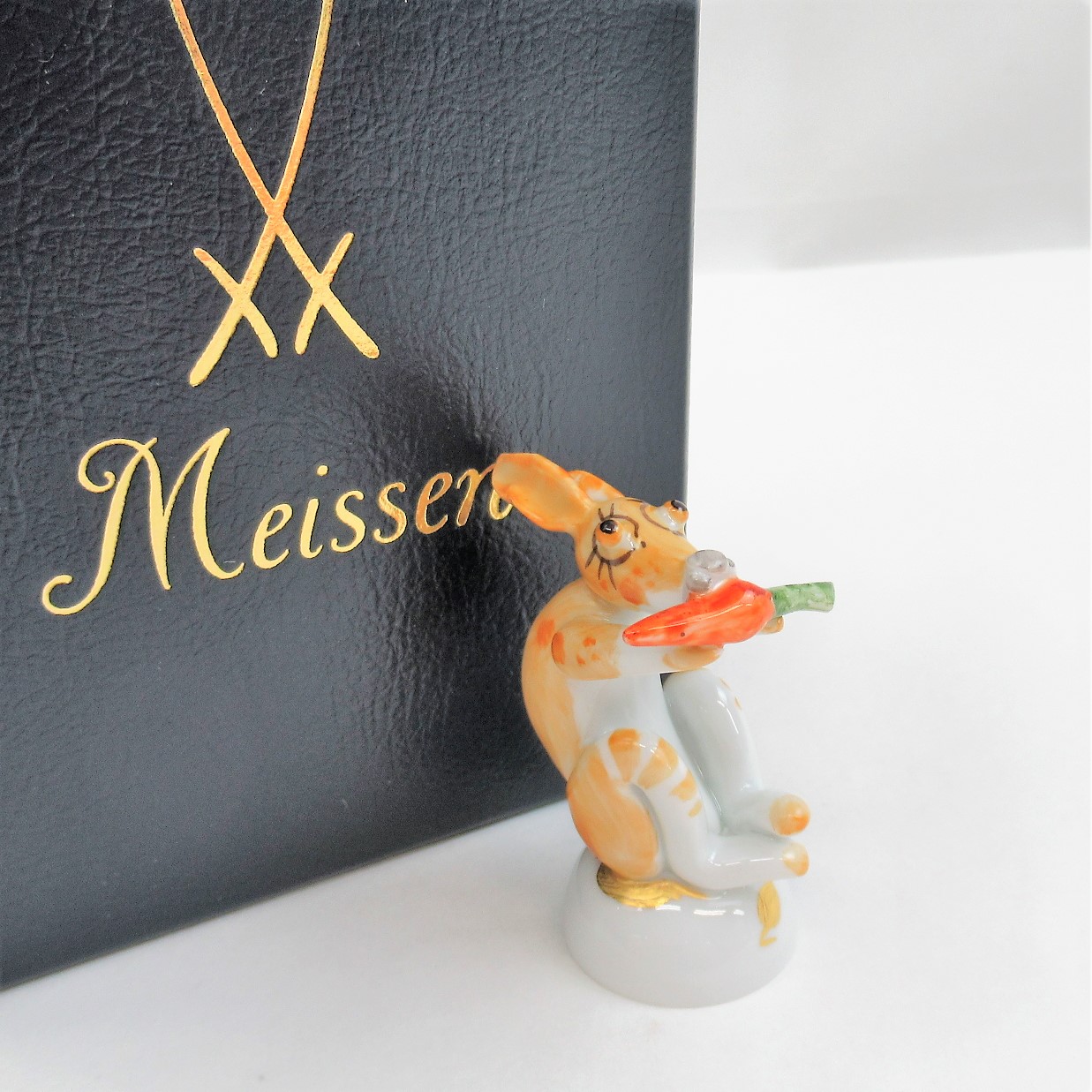 MEISSEN（マイセン）ミニ干支「卯（ウサギ）」雌+atop.com.ar