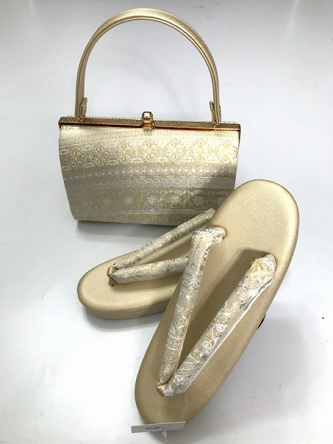 新品 草履 バッグ セット 交織 シルバーに華紋文様 24.0cm 23~25前後の方向け 礼装用 フォーマル用 最強配送 シーズン春