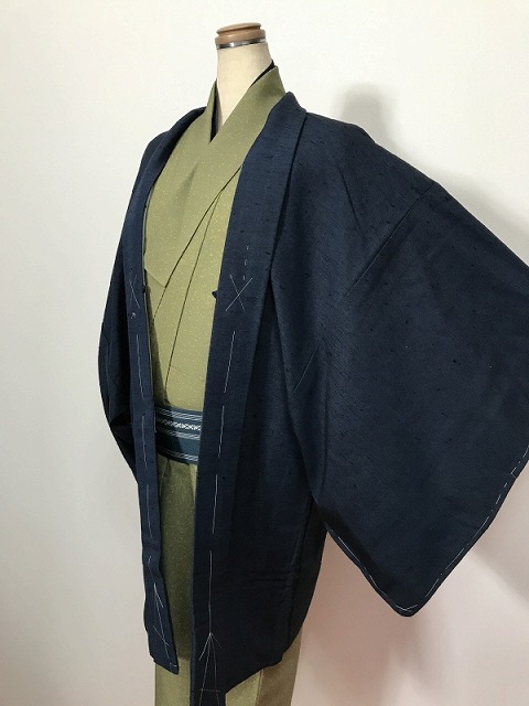 【中古】 Mサイズ 羽織 男物 正絹 濃紺の無地 最強配送 シーズン春