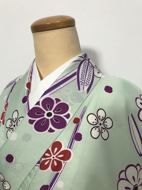 【中古】 Lサイズ 小紋 化繊 白緑地に梅模様 袷着物 洗える着物