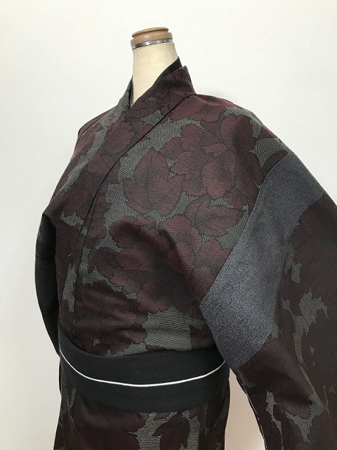 【中古】Lサイズ ウール リメイク男物 シリーズ 黒地に牡丹文様【福服特製】