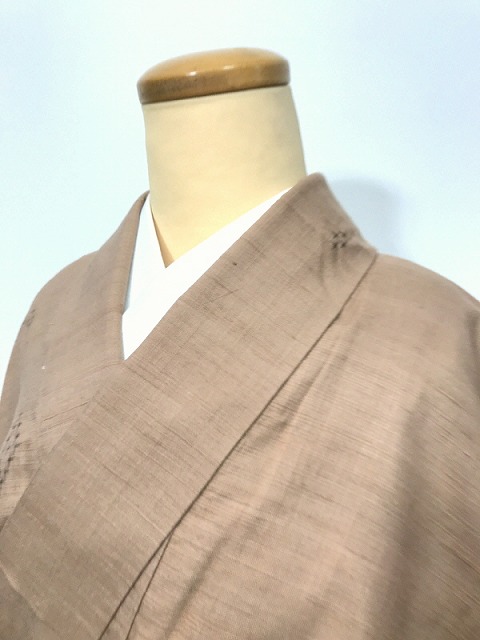 【中古】Sサイズ 紬 正絹 ときがら茶地に絣文様