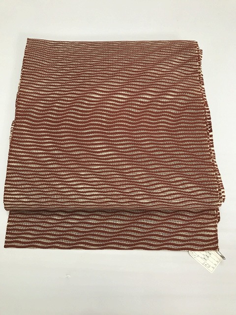 【中古】名古屋帯 正絹 赤茶地によろけ縞文様 夏帯