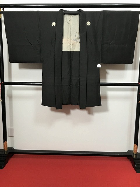 【中古】L大きさ 羽織 男物 正絹  源氏車 羽二重五つ紋付き添い人