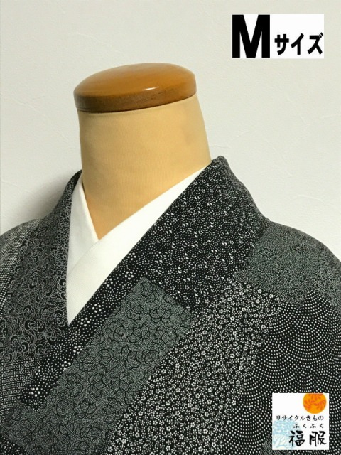 【中古】付け下げ 正絹 江戸小紋 黒地に色紙模様 裄66cm Mサイズ 付下げ訪問着 袷着物 訪問着 着物 中古着物 レディース シルク レディース着物 リサイクル着物 和服 和装 結婚式 結婚式服装 シーズン春|リサイクルきもの福服 ふくふく