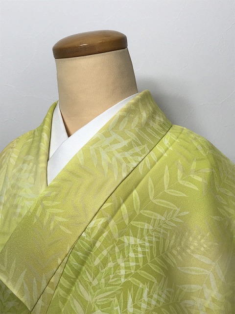 【中古】Mサイズ 正絹 小紋 黄色地に枝葉模様 袷着物 シーズン春