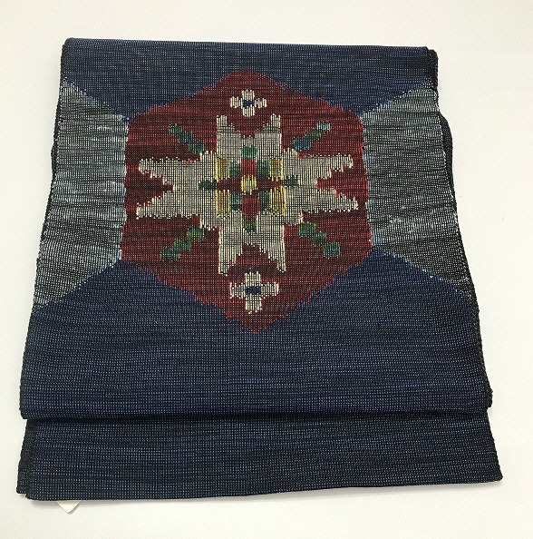 【中古】名古屋帯 正絹 濃紺地に亀甲文様