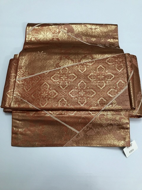 【中古】 作り帯 正絹 二重太鼓結び マジックテープ式 六通柄 袋帯の付け帯 赤茶地に寄せ柄文様 最強配送 シーズン春