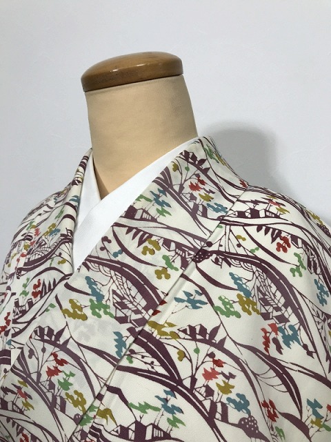 【中古】 Sサイズ 小紋 正絹 クリーム地に風景模様 袷着物