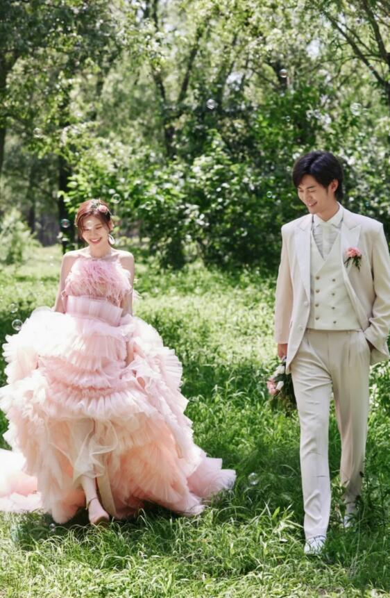 寄りあい御召しもの 花嫁御寮御召しもの 韓国風 逢魔が時御召しもの 貨物輸送無料 御召しもの 晴れ晴れしい 映画化用の衣装 お呼ばれ 色つや御召しもの 同窓会 ロング御召しもの 前撮り 飛び切り感 御姫様御召しもの 色っぽい 告げ知らせる会 スレンダー 窈窕たる 窈窕たる 交歓会 袖なし 執務室 快い音会 メッシュ 一こま