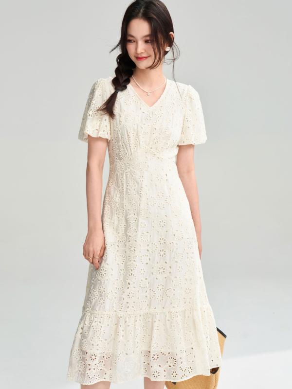 夏用 レディース ワンピース フレンチ スタイル 白 レース 透かし Vネック パフスリーブ  刺繍花柄 軽量 吸湿速乾 エレガント