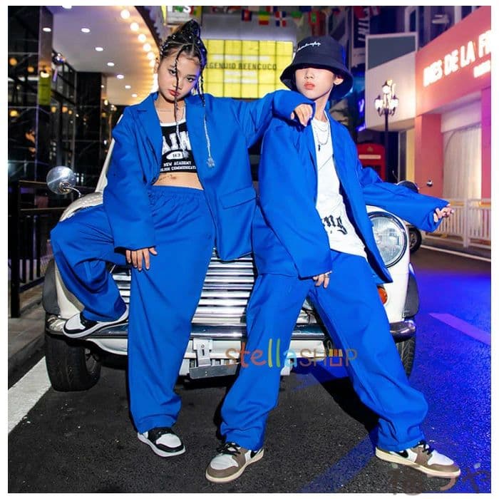【6%OFFクーポン】キッズ ダンス衣装 セットアップ 男の子 女の子 ヒップホップ 上下セット スーツ フォーマル 発表会 卒業式 ブレザー ベスト ズボン オシャレ 2点セット hiphop 演出服 舞台 団体服 応援団 文化祭 練習着 男女兼用 ホワイト ブラック ブラック ブラウン