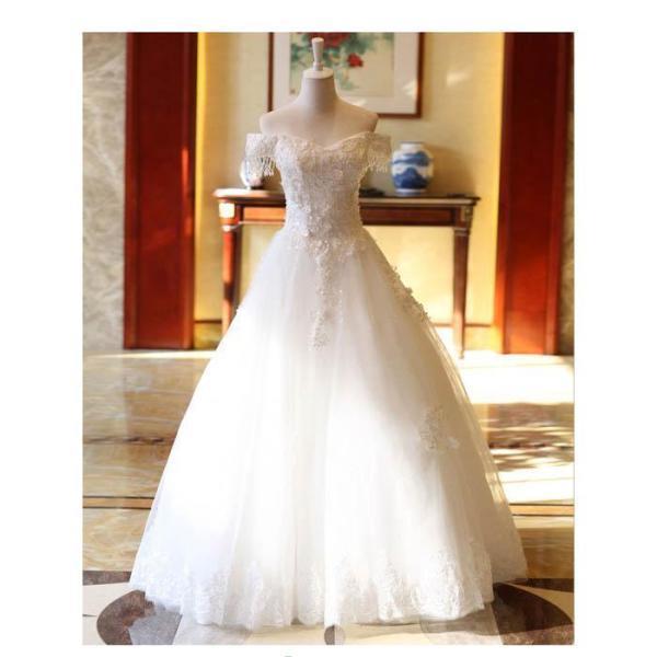 ウェディングドレス プリンセスライン ウエディングドレス 花嫁 ブライダル ロングドレス 結婚式 二次会 披露宴 オフホワイト ビーズ 床付き オフショルダー｜福和貿易　第二店