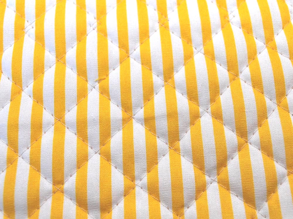 【楽天市場】ストライプキルト生地 イエロー ボーダー：手芸店フルフル