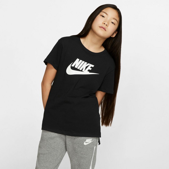 楽天市場 あす楽対応 ナイキ Nike Yth ガールズ Dptl ベーシック フューチュラ Tシャツ 半袖 シャツ トップス 子供服 普段着 小学生 女の子 ジュニア Ar50 010 ファンスポーツ