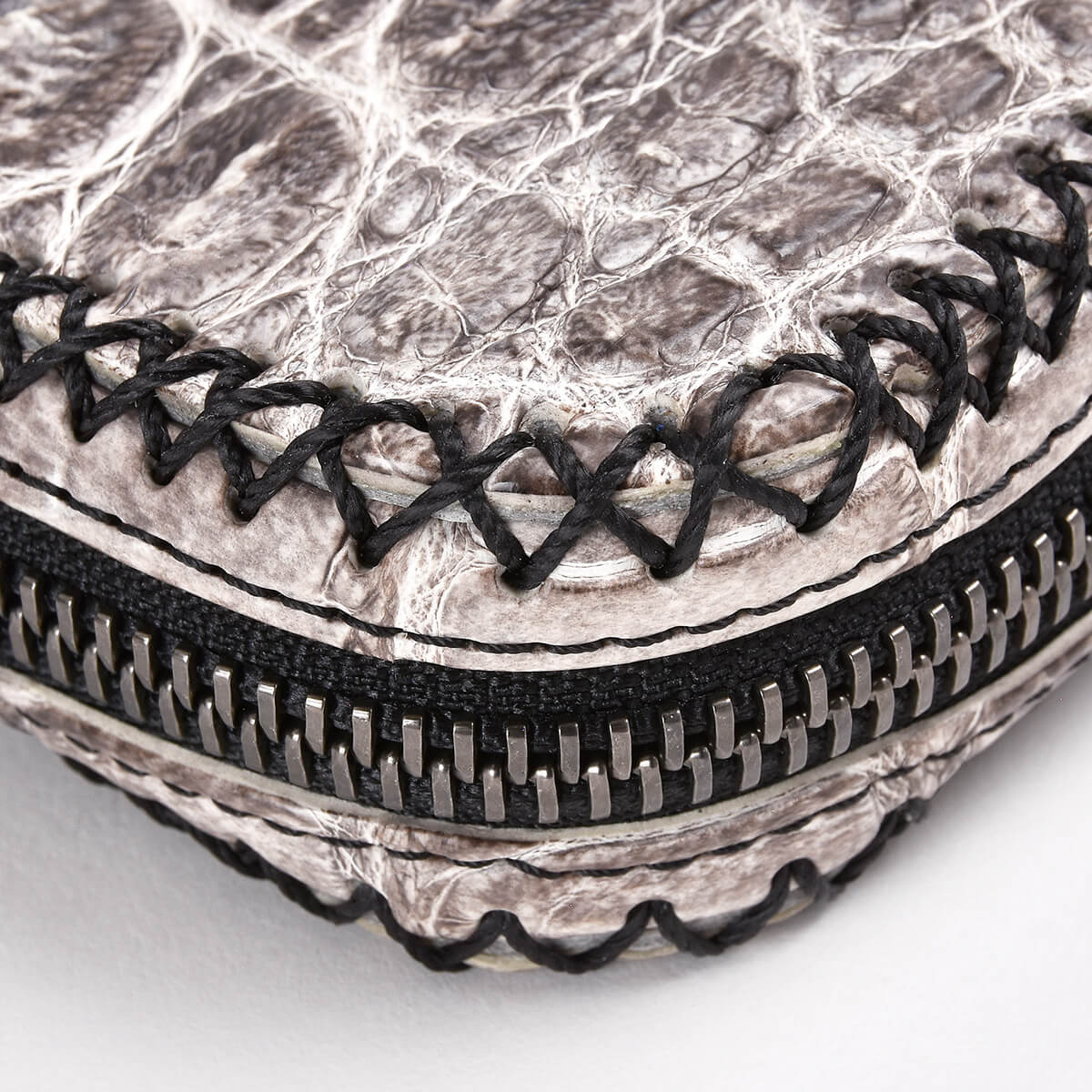 人気no 1 本体 楽天市場 Funny直営店 スタリオン チャーリーズ ウォレット Mサイズ ホーンバッククロコダイル ナチュラル ファニー 財布 長財布 ラウンドファスナー ジッパー ラウンドジップ メンズ 本革 レザー ワニ ワニ革財布 大容量 小銭入れ