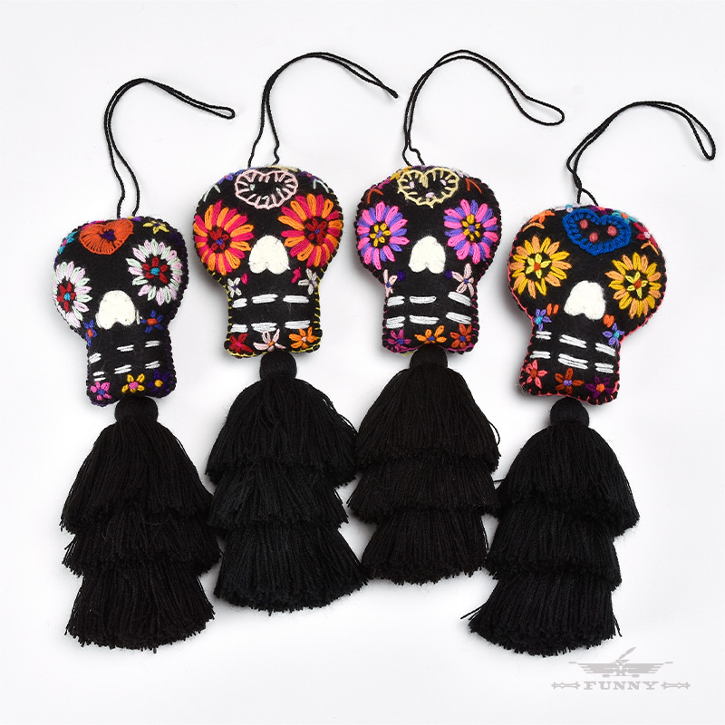 メキシカンスカルオブジェセット　ハンドメイドカラベラ　一点物 💀カラヘッド💀 陶器で1つ1つ手作りされた メキシカンスカルの頭