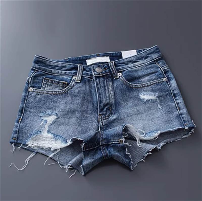 【FunnyBunny】 レディース パンツ ボトムス デニム ショート ホットパンツ 夏 ボーイッシュ 存在感 シンプル ラフ こなれ感 無地 デニム 10代 オールシーズン メンズライク 20代 おしゃれ カジュアル かっこいい マニッシュ 春 大人可愛い