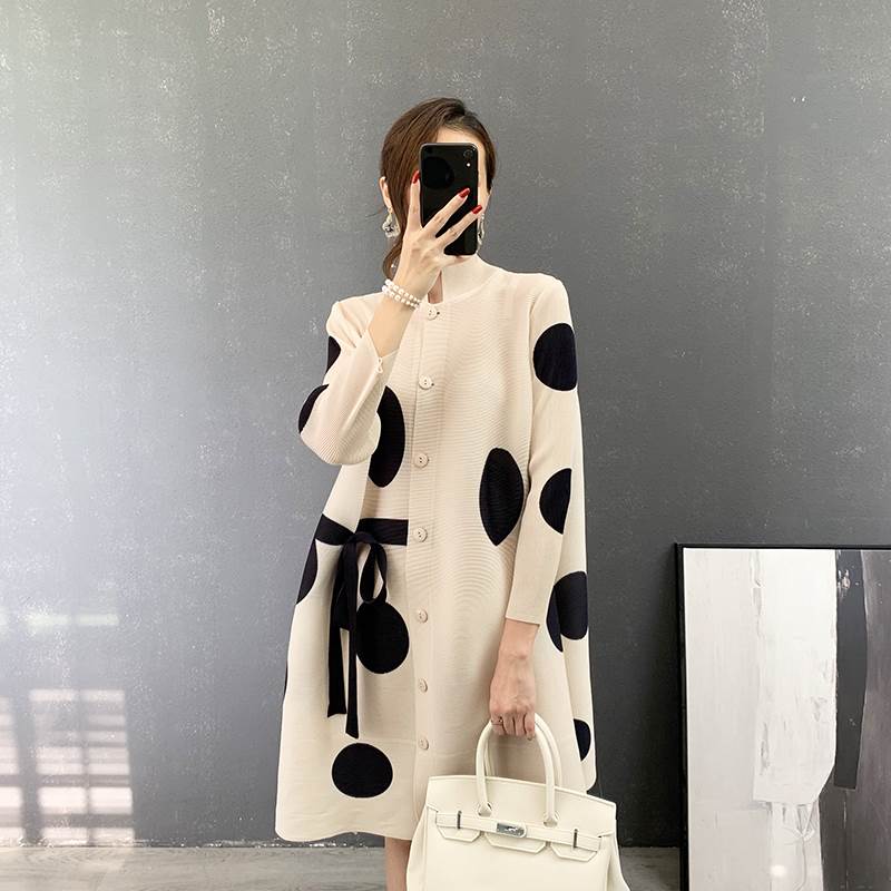 レディース ジャケット ワンピース ショート 膝丈 長袖 ワイド 前開き ボタン 薄手 伸縮性 かわいい 大人可愛い きれいめ シンプル カジュアル おしゃれ かっこいい こなれ感 ラフ ルーズ 個性的 クール エレガント 抜け感 セクシー 8,686円