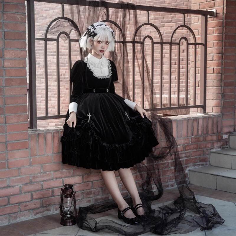 イベント衣装 メイド服 ハロウィン衣装 レディース ワンピース 膝丈 長袖 襟付き 丸襟 フレア Aライン フリル ウエストマーク ハイウエスト かわいい 大人可愛い シンプル カジュアル おしゃれ かっこいい レトロ こなれ感 ラフ