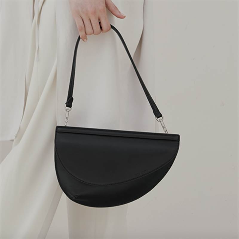 【FunnyBunny】 バッグ バック お出かけ かわいい 主役級 上品 カバン トレンド 鞄 レディースバック レディースバッグ 女子会 きれいめ 旅行 通勤 デート 通学 休日 学生 大人可愛い 大人 個性的 bag|Funny Bunny