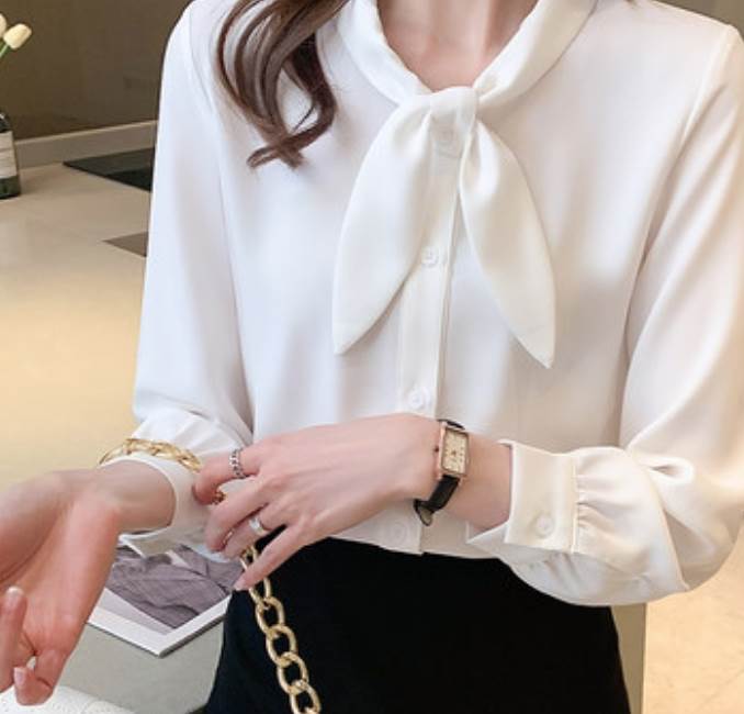 【FunnyBunny】 トップス デート 上品 ファッション お出かけ かわいい きれいめ 大人 カジュアル お洒落 モテ インスタ映え 流行 トレンド おしゃれ 存在感 着回し シンプル スタイル 女子会 休日 旅行 コーデ