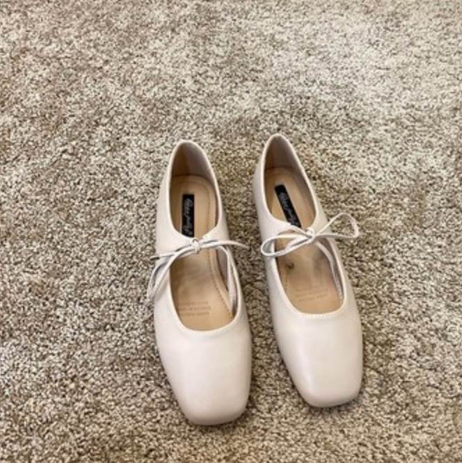 【FunnyBunny】 クツ レディースシューズ 上品 存在感 かわいい きれいめ 大人 カジュアル お洒落 おしゃれ 主役級 インスタ映え シンプル 旅行 トレンド 流行 大人可愛い 大人っぽい 個性的